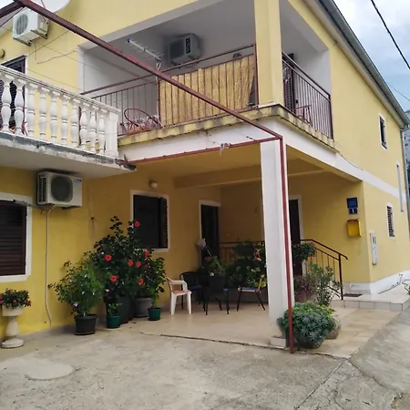 Appartement Milka Starigrad Paklenica